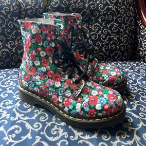 Dr. Martens 1460 Floral Boots Size 6